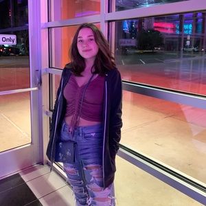 Meet your Posher, Rachel